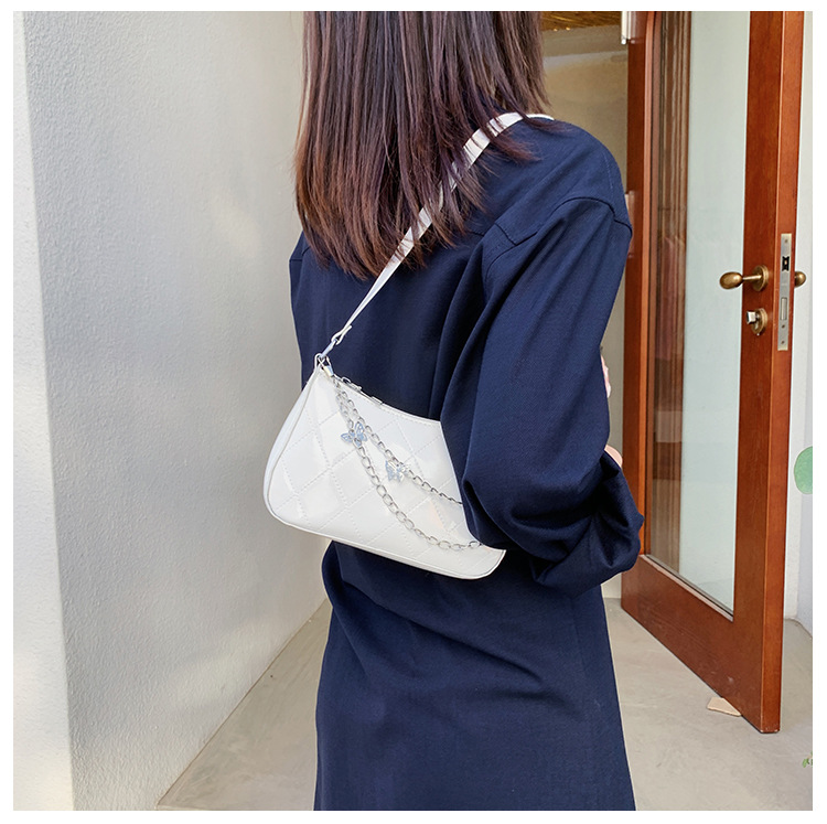 Thick Chain Small Handbags Women's 2021 New Baguette Underarm Phone Bag Fashion Portable Shoulder Messenger Bag Thick Chain Small Handbags Women's 2021 New Baguette Underarm Phone Bag Fashion Portable Shoulder Messenger Bag