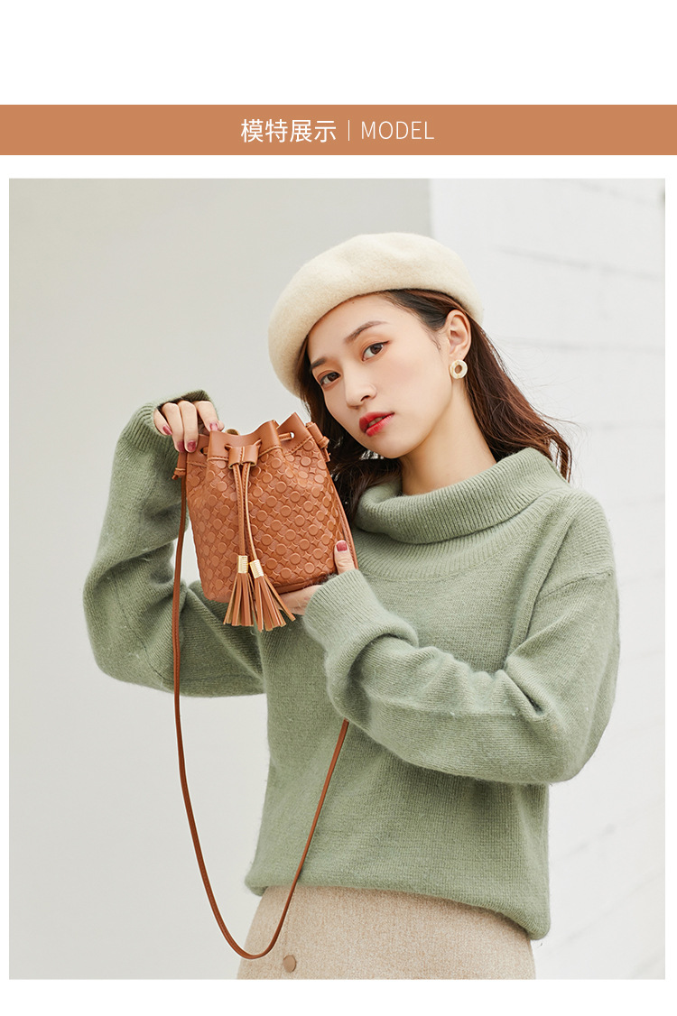 2021 New Fashion Trendy Bag Female Drawstring Tassel Bucket Bag Crossbody All-Match Bag Handbags Women