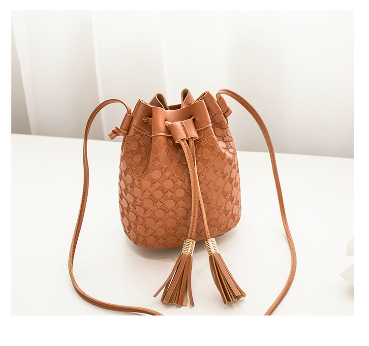 2021 New Fashion Trendy Bag Female Drawstring Tassel Bucket Bag Crossbody All-Match Bag Handbags Women