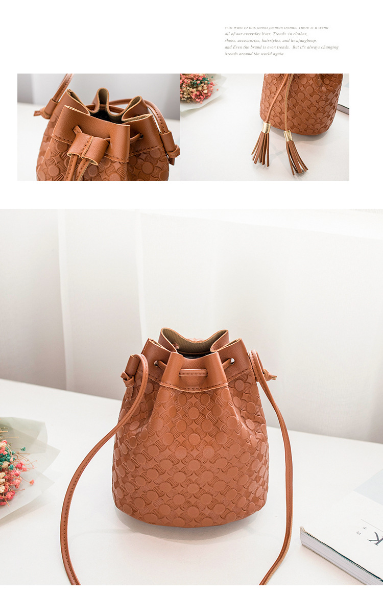 2021 New Fashion Trendy Bag Female Drawstring Tassel Bucket Bag Crossbody All-Match Bag Handbags Women