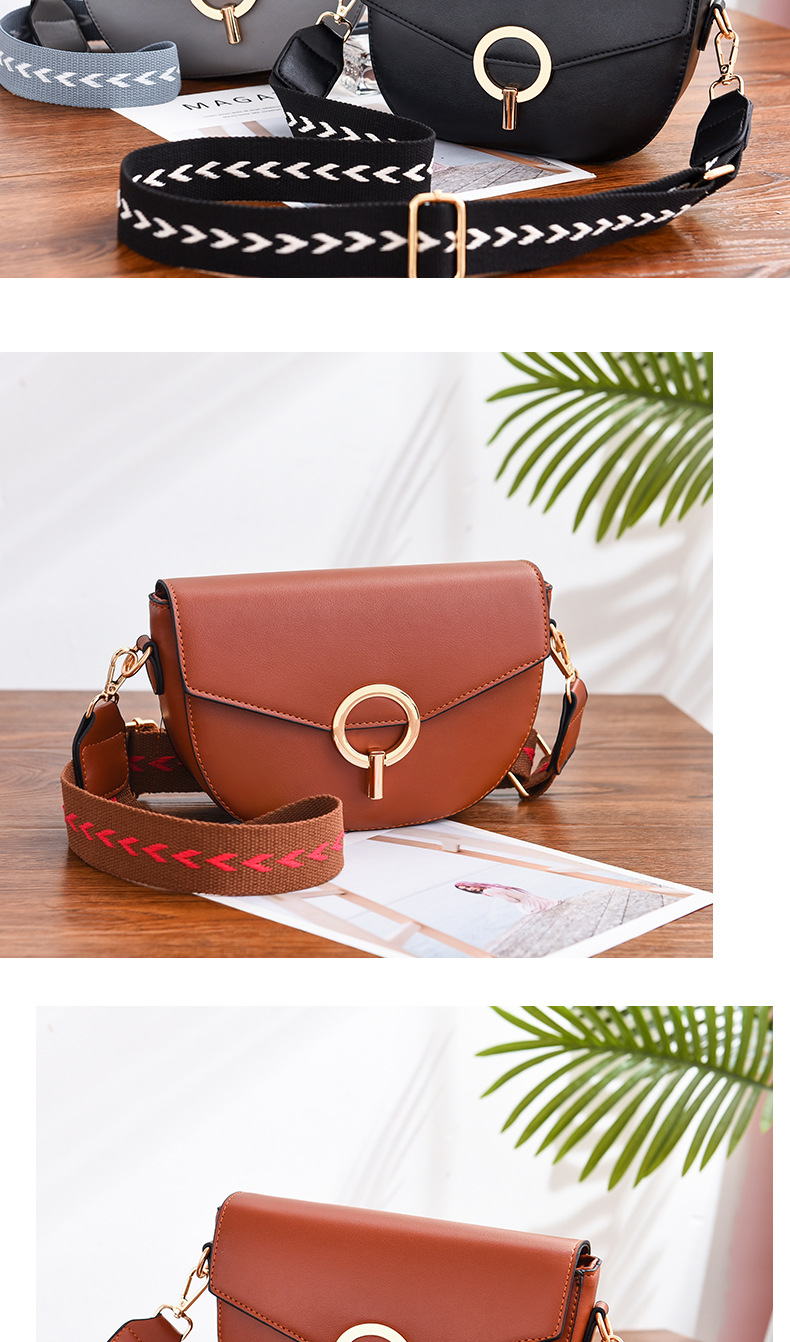Factory quality handbags cross-slung western-style broadband fashion versatile female bag 2020 new summer fashion web celebrity saddle bag