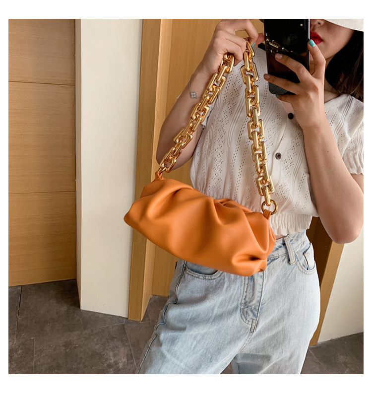 Texture Bags Western Style Handbags 2020 Popular New Fashion Wild Shoulder Underarm Package Portable Clouds Package Texture Bags Western Style Handbags 2020 Popular New Fashion Wild Shoulder Underarm Package Portable Clouds Package