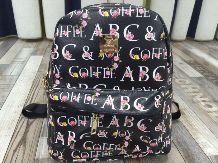 Korean version of the PU alphabet fashion handbags students trendy ABC shoulder bag single explosion section