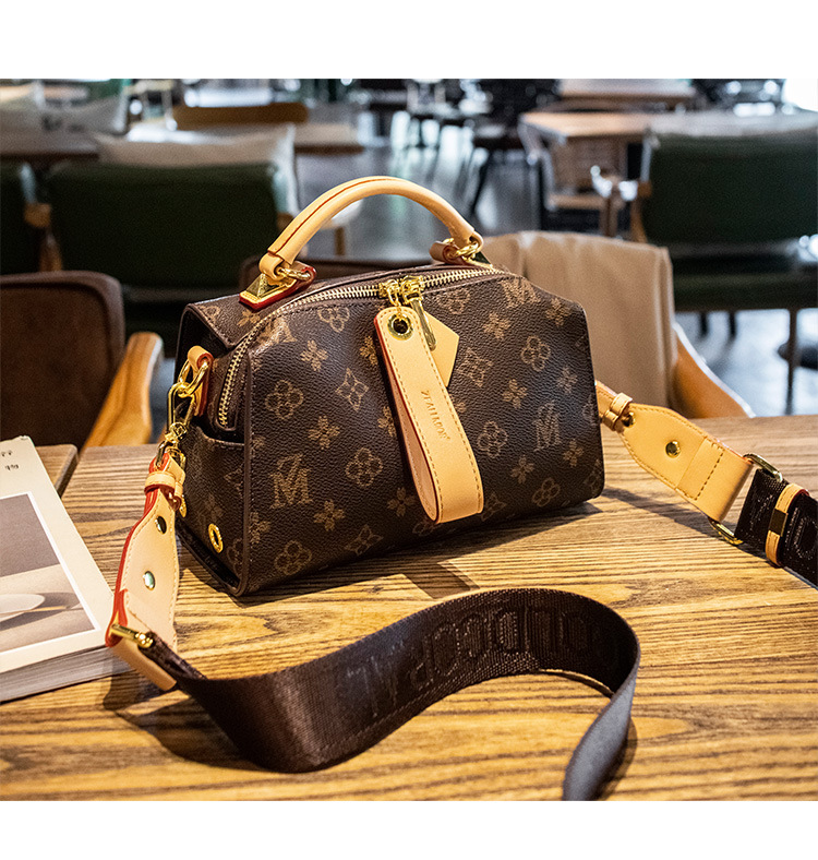 Handbags for Women 2021 New Autumn Versatile Casual Boston Bag Ins Online Influencer Fashion Shoulder Messenger Bag