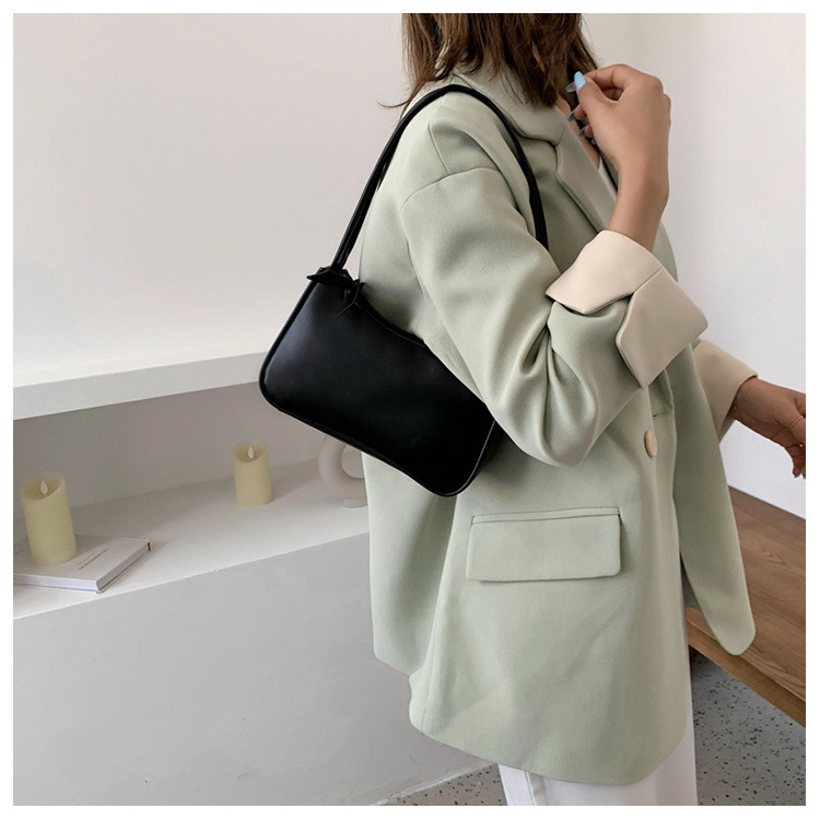 Sheng shi Handbags 2020 New Korean Version of the Western Style Shoulder Bag Simple Wild Red Underarm Package Fashion