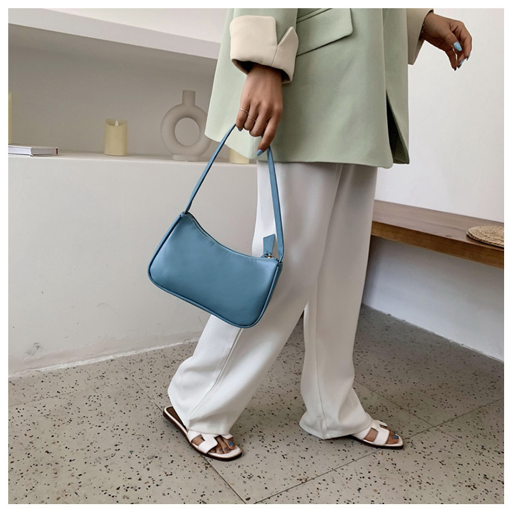 Sheng shi Handbags 2020 New Korean Version of the Western Style Shoulder Bag Simple Wild Red Underarm Package Fashion