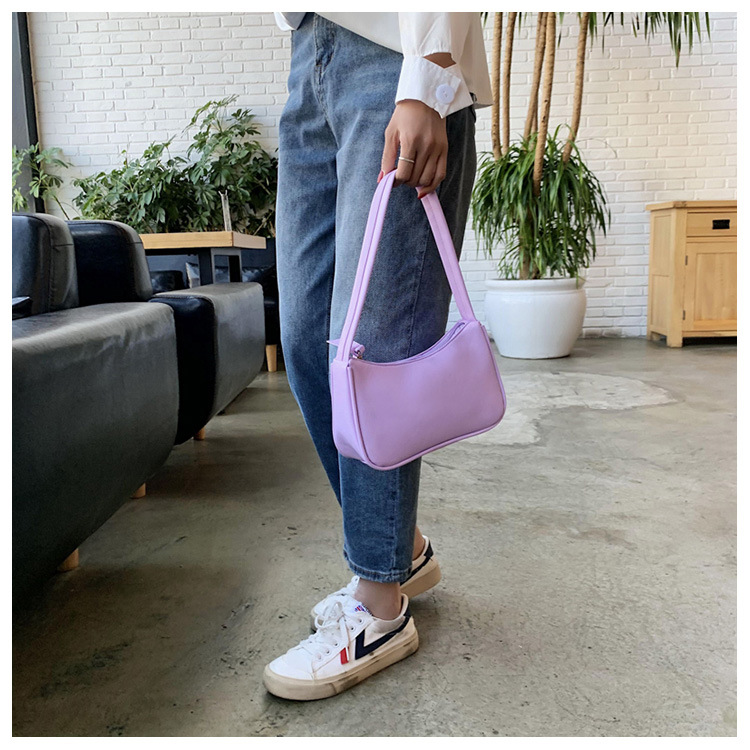 Sheng shi Handbags 2020 New Korean Version of the Western Style Shoulder Bag Simple Wild Red Underarm Package Fashion