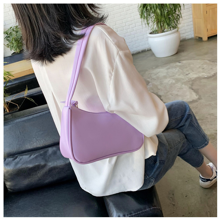 Sheng shi Handbags 2020 New Korean Version of the Western Style Shoulder Bag Simple Wild Red Underarm Package Fashion