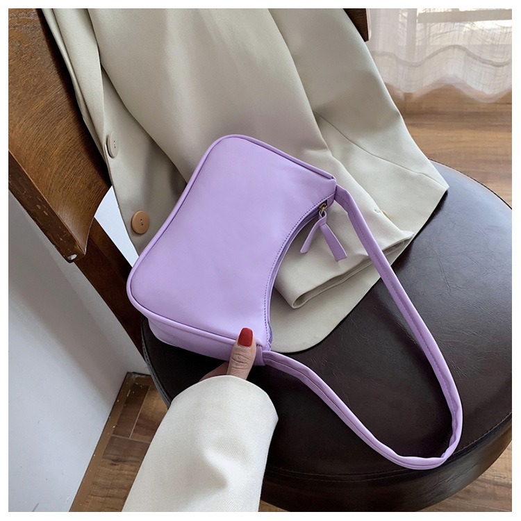 Sheng shi Handbags 2020 New Korean Version of the Western Style Shoulder Bag Simple Wild Red Underarm Package Fashion