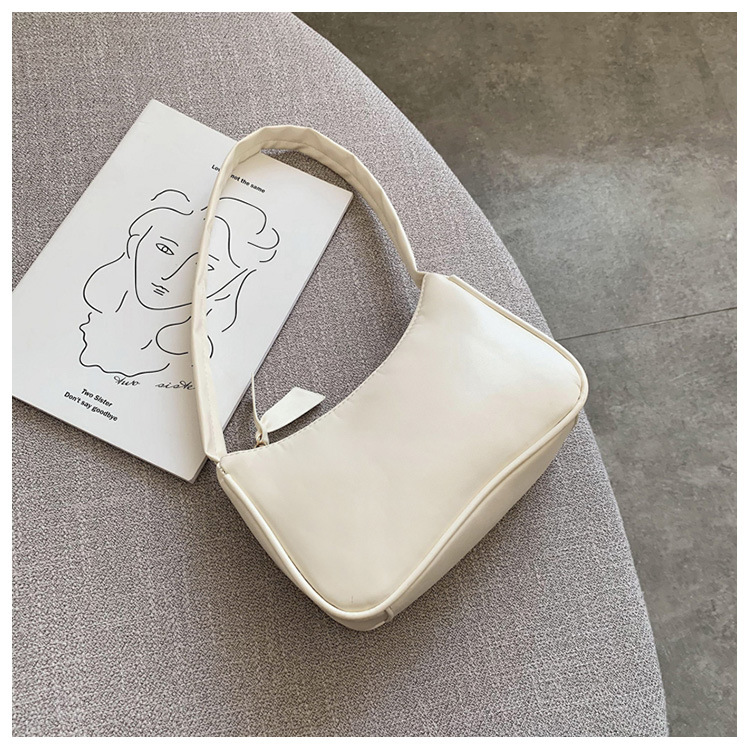 Sheng shi Handbags 2020 New Korean Version of the Western Style Shoulder Bag Simple Wild Red Underarm Package Fashion