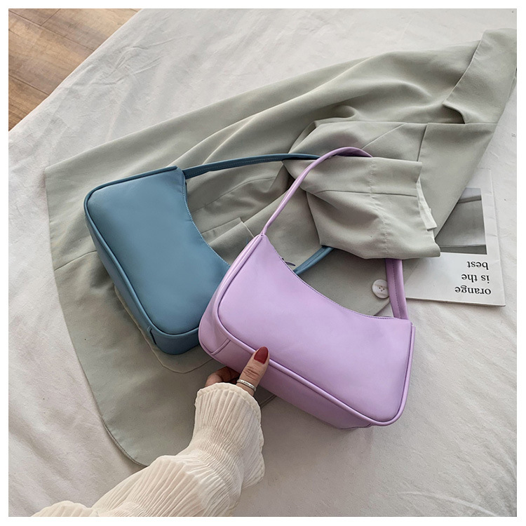 Sheng shi Handbags 2020 New Korean Version of the Western Style Shoulder Bag Simple Wild Red Underarm Package Fashion