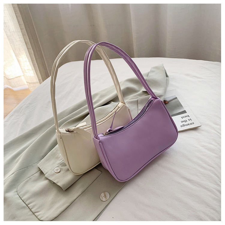 Sheng shi Handbags 2020 New Korean Version of the Western Style Shoulder Bag Simple Wild Red Underarm Package Fashion