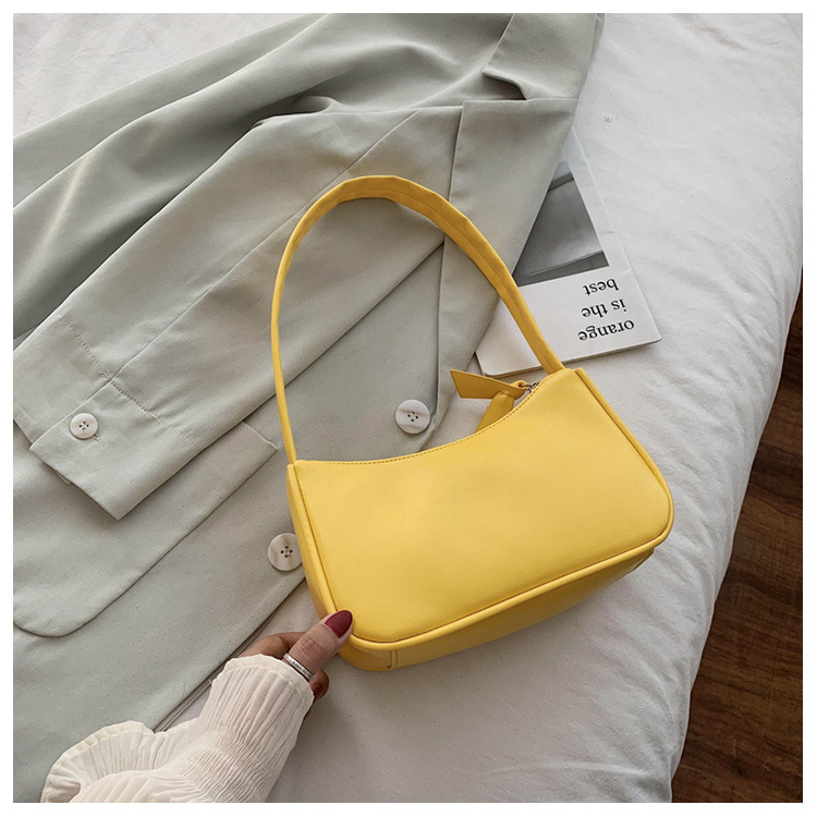 Sheng shi Handbags 2020 New Korean Version of the Western Style Shoulder Bag Simple Wild Red Underarm Package Fashion Sheng shi Handbags 2020 New Korean Version of the Western Style Shoulder Bag Simple Wild Red Underarm Package Fashion