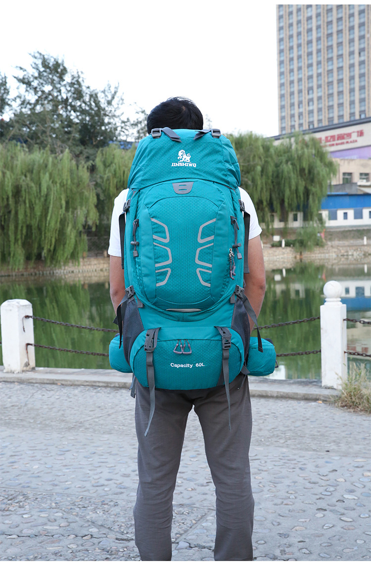 Outdoor Backpack Mountaineering Bag Shoulder Bag 60L Men's and Women's Large Capacity Casual Travel Bag Exercise Travel Bag Hiking Bag