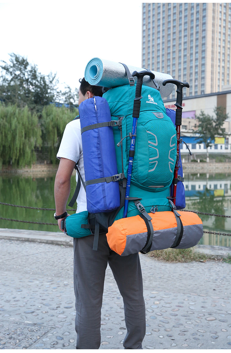 Outdoor Backpack Mountaineering Bag Shoulder Bag 60L Men's and Women's Large Capacity Casual Travel Bag Exercise Travel Bag Hiking Bag