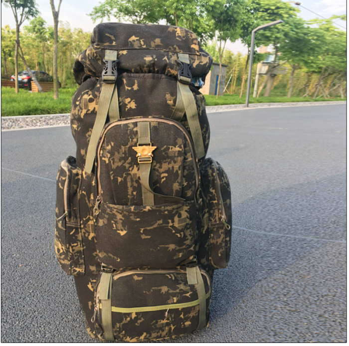 Outdoor mountaineering bag men and women large capacity backpack backpack baggage travel bag walks camouflage backpack Outdoor mountaineering bag men and women large capacity backpack backpack baggage travel bag walks camouflage backpack