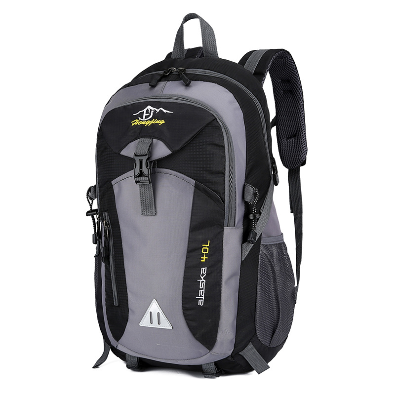 Outdoor 2020 Mountaineering Bag Fashion Sports Travel Bag Sports Bag Multi-Functional Nylon Cloth Backpack Computer Backpack
