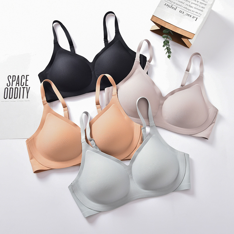 New One-Piece Sexy Latex Women&#039;s Underwear Push up Adjustable Wireless Seamless Bra Women