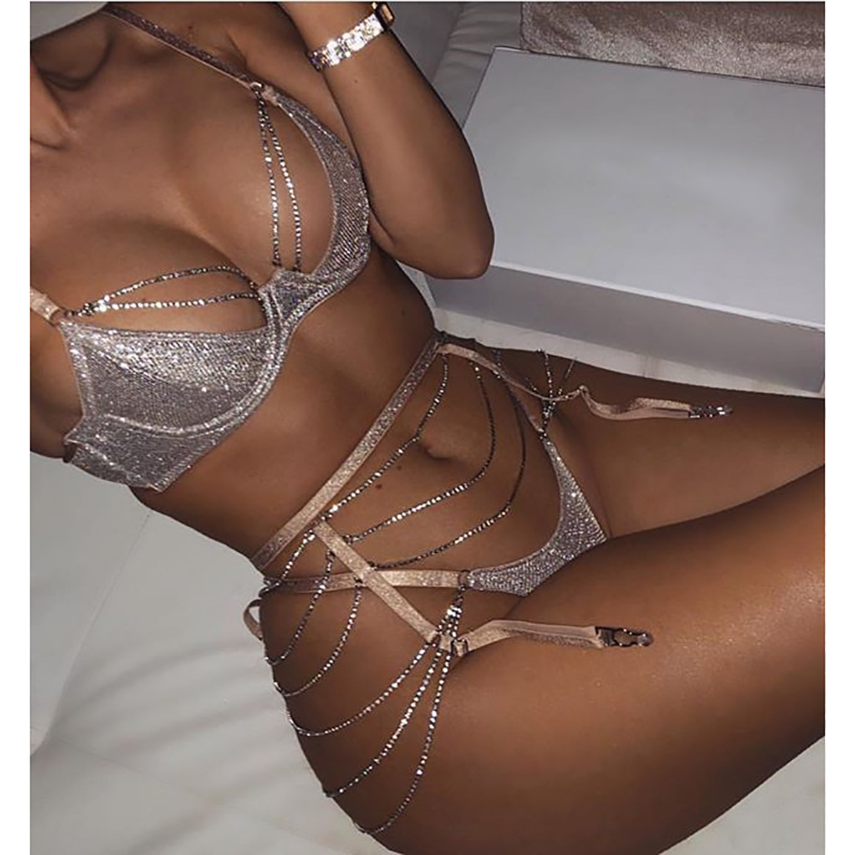 New European and American Heavy Craft Fashion Sexy Sexy Steel Ring Push up Chest Support Underwear Hot Drilling Three-Piece Set 6681