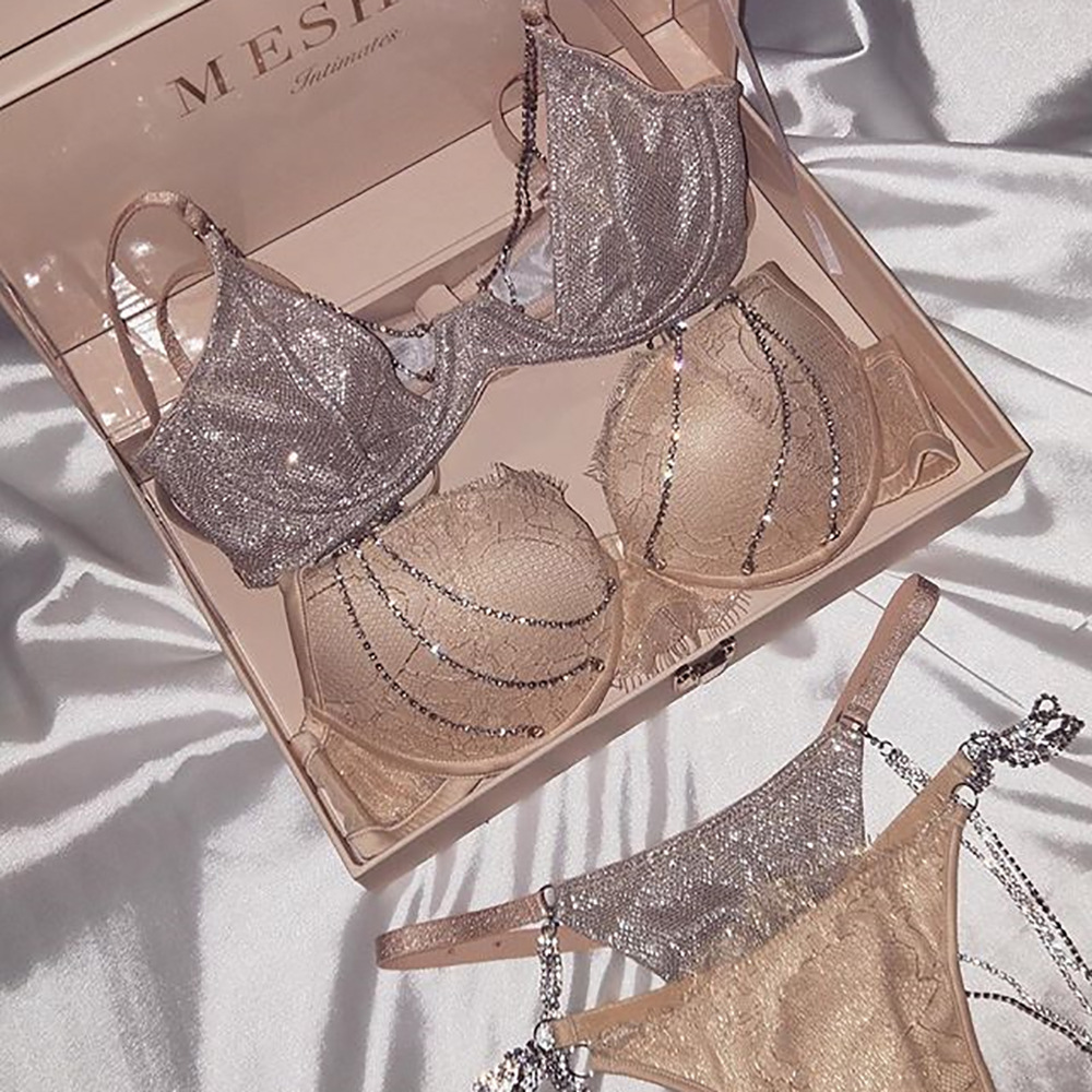 Heavy Craft Women's Fashion Sexy Gather Pushup Underwear Lace Hot Drilling ThreePiece Set 2019 New Style 6072