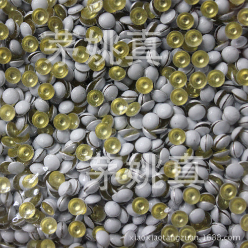A hot piece of Pearl half hot chip color fluorescent color white glue