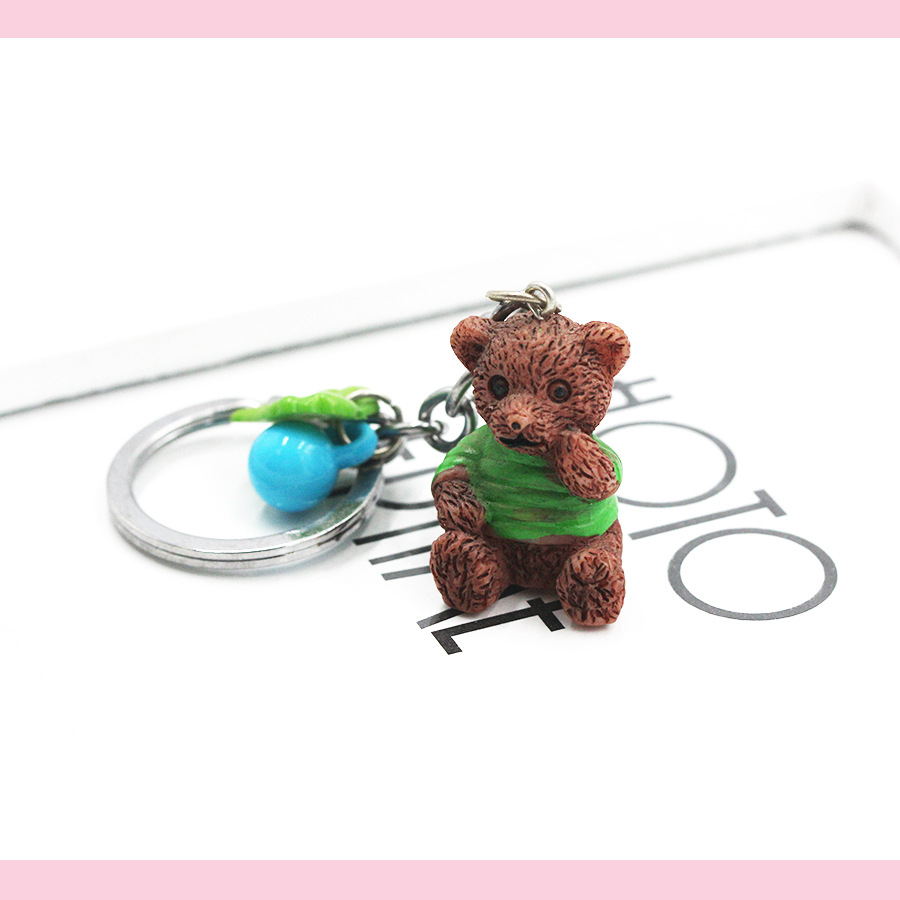 The New creative cartoon animal resin bear key chain bag pendant bear doll, decorative buckle, pendant key ring