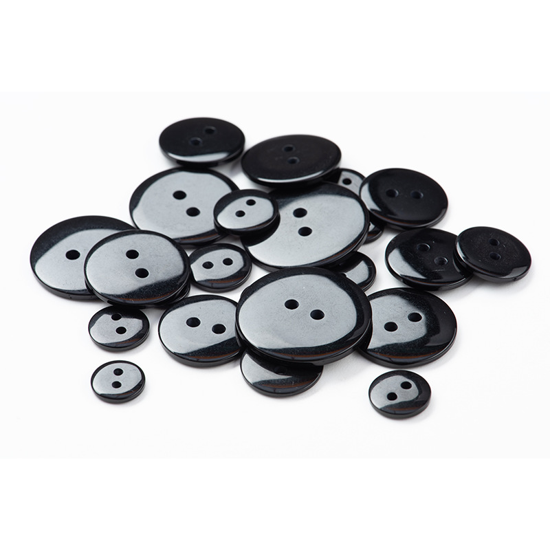 Resin Button Two-Eye Bread Buckle Wide Edge Black Transparent Button Four-Eye Thin Edges White Lining Windbreaker Button Accessories