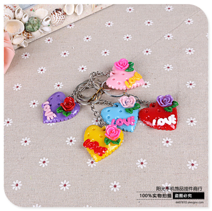 Fashion resin heart jewelry key buckle love series Fashion resin heart jewelry key buckle love series