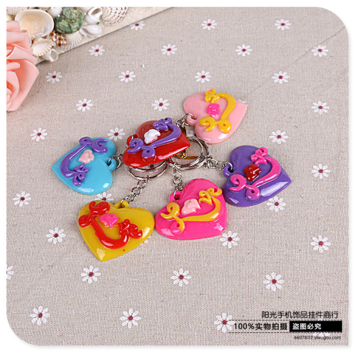 Fashion resin heart jewelry key buckle love series Fashion resin heart jewelry key buckle love series