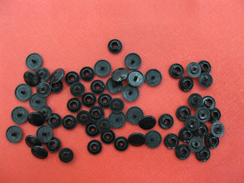 T3 T5 T8 T15 four plastic buckle button button resin buckle four