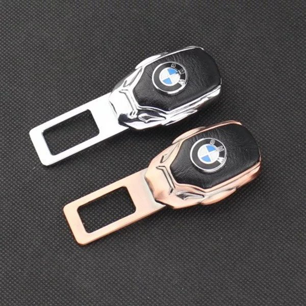 Car seat belt buckle
