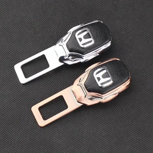 Car seat belt buckle