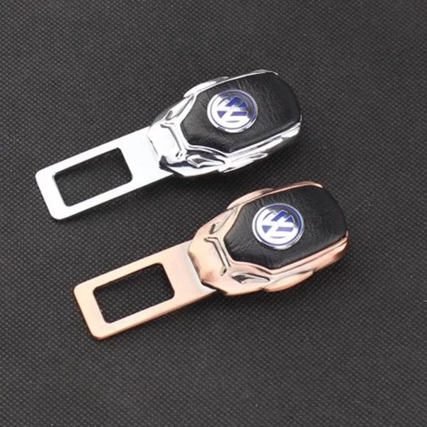 Car seat belt buckle