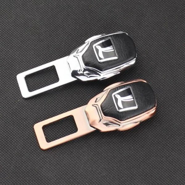 Car seat belt buckle
