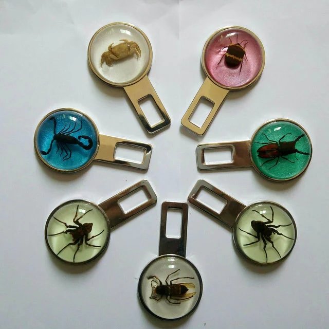 Specimen crystal safety belt buckle