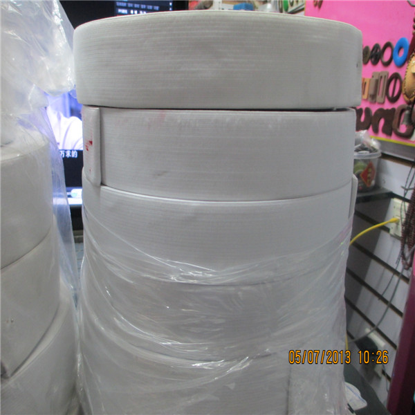 Huacheng stock 1.2 cm black and white thin hook elastics Huacheng stock 1.2 cm black and white thin hook elastics