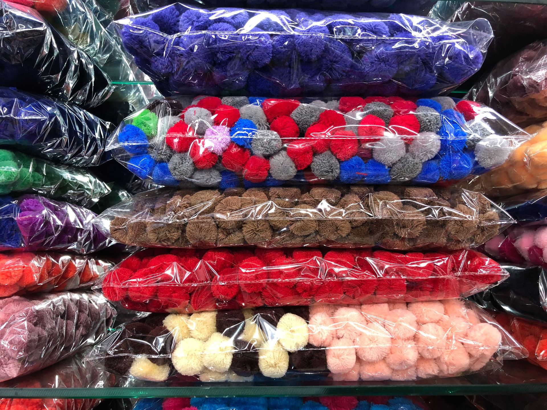 Wholesale color nylon machine repair ball ball high elastic polyester silk wool ball clothing toys diy ball ball