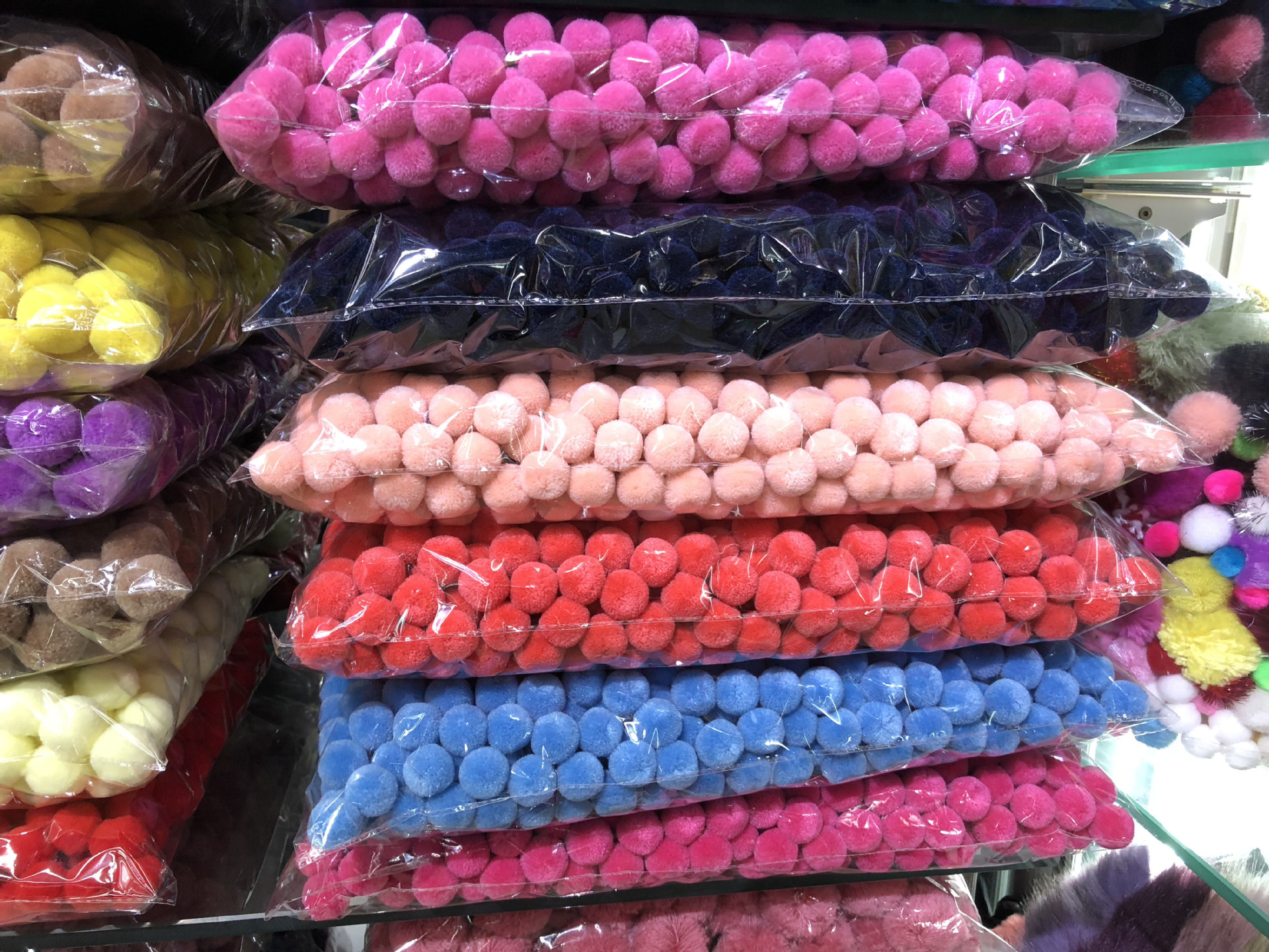 Wholesale color nylon machine repair ball ball high elastic polyester silk wool ball clothing toys diy ball ball