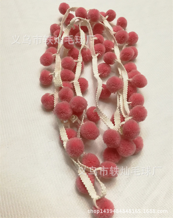 Factory direct sales right angle wool wool ball lace with hand triangle colorful ball hair ball lace accessories