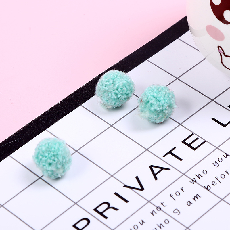 Spot supply cashmere ball teddy ball color wool ball clothing accessories can be customized manufacturers direct