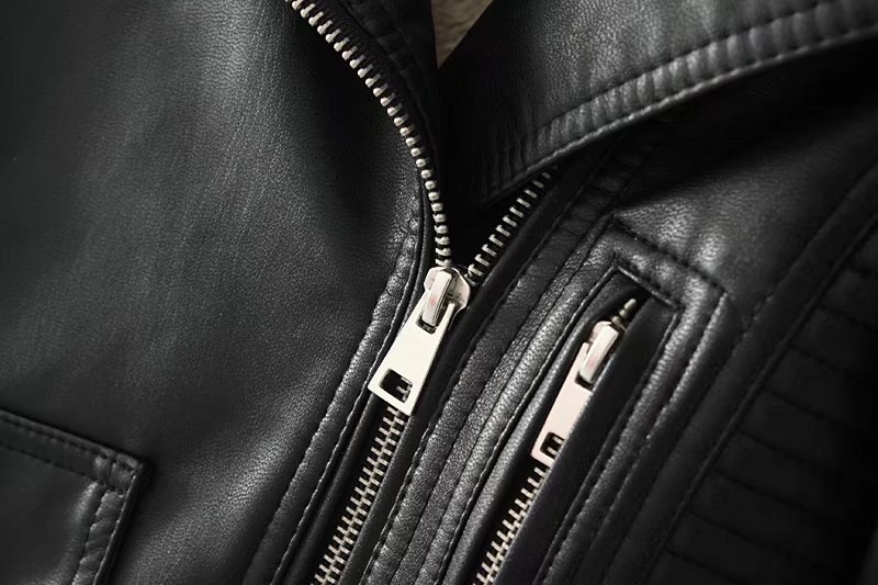 New Autumn Winter 2017 Solidcolor short belt fur collar Motorcycle Leather and Velvet Jacket FEMALE 011505
