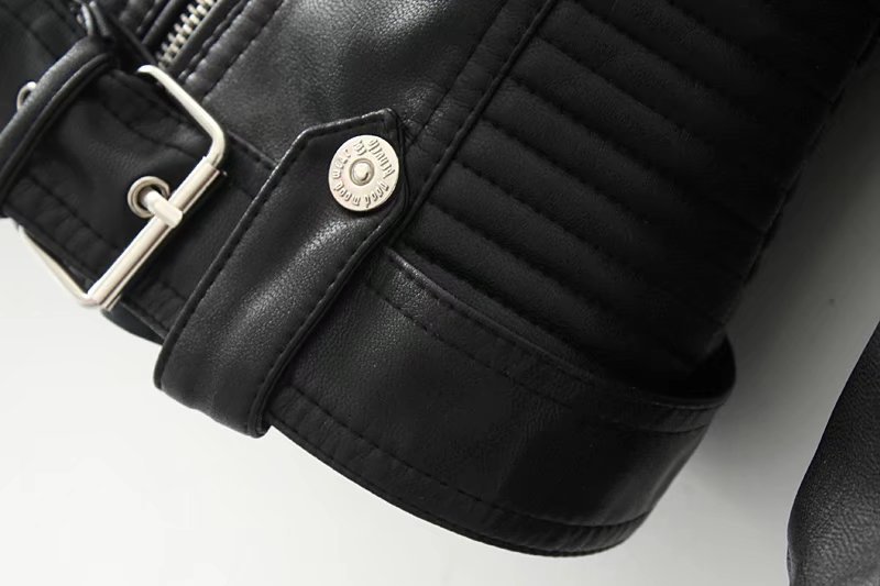 New Autumn Winter 2017 Solidcolor short belt fur collar Motorcycle Leather and Velvet Jacket FEMALE 011505