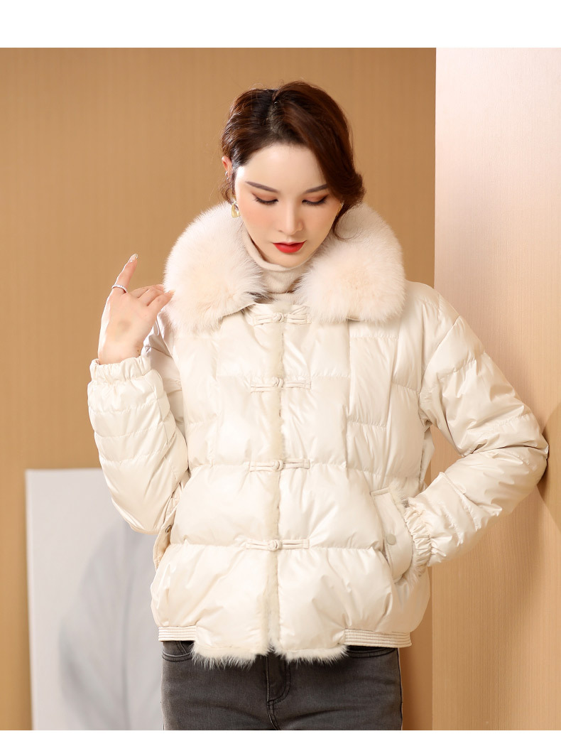 Fox Fur Collar down Jacket Women's 202 New Short High-End Mink Fur Retro Buckle White Duck down Coat