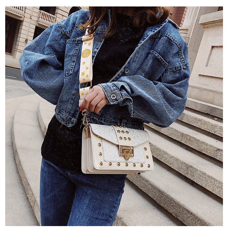 Sequin Pouch Women's 2021 New Fashionable Korean Style Fashionable Chic Chain Small Square Bag Wide Shoulder Strap Shoulder Messenger Bag