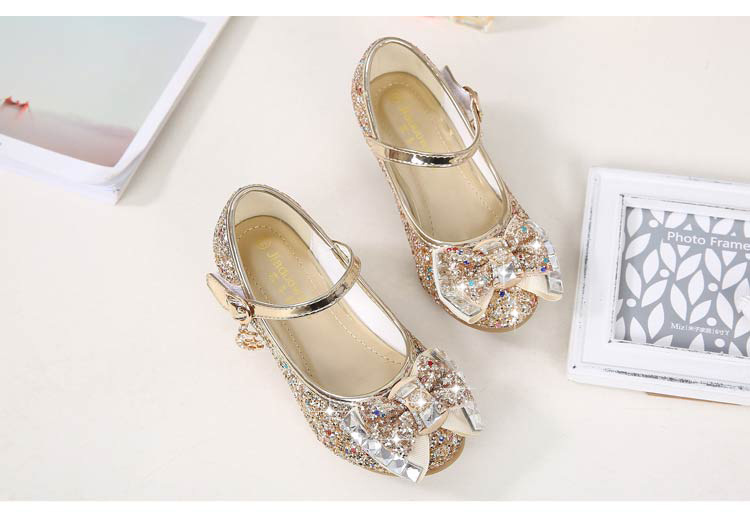 Autumn 2020 New Girls Small High Heel Shoes Sequin Shoes Surface Bow Decoration Children's Dance Shoes Autumn 2020 New Girls Small High Heel Shoes Sequin Shoes Surface Bow Decoration Children's Dance Shoes