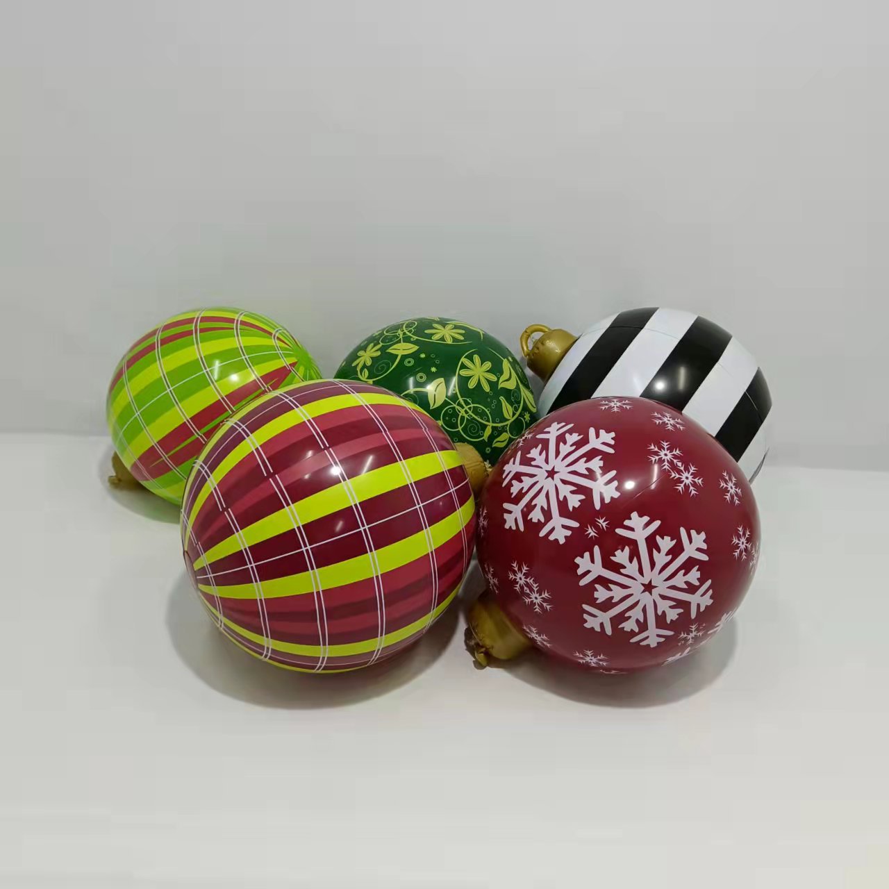 Factory Spot PVC Inflatable Christmas Ball Sequin Ball Inflatable Beach Ball Christmas Ball Factory Spot PVC Inflatable Christmas Ball Sequin Ball Inflatable Beach Ball Christmas Ball