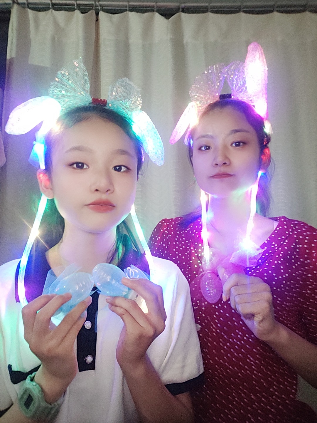 Sequin Light-Emitting Moving Rabbit Ears Hair Hoop-Pinch Air Bag Light-Emitting Rabbit Ears Headdress Night Market Stall