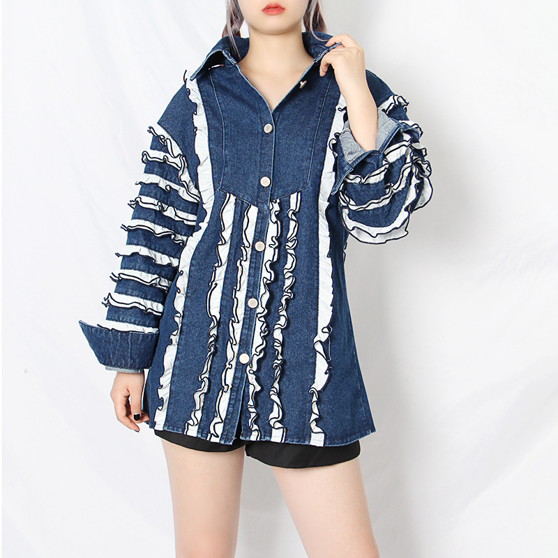 Cake agaric edge stitching denim jacket 2020 Autumn new lace edge bubbling sleeve button design blouse woman