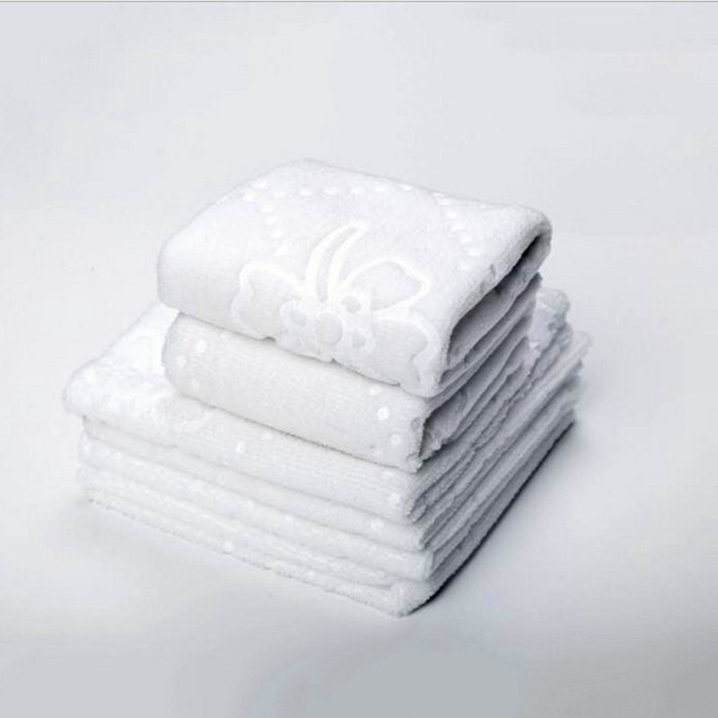 kitchen towel Cut Edge Small Tower 180G Ultrasonic Lace Fiber 23 23 Square Towel White Kitchen Disposable Hotel Wipes