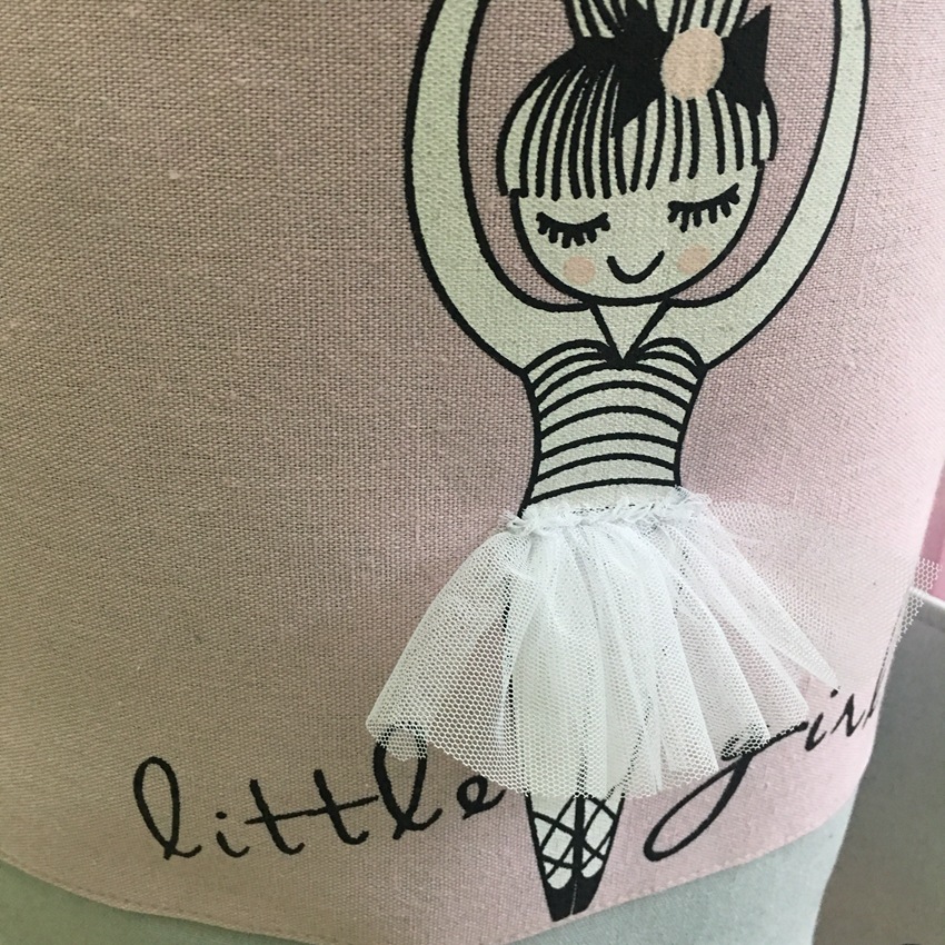 The manufacturer directly provides a hot style Instagram Copyright Shoe Bowknot for girls Canvas Storage Basket The manufacturer directly provides a hot style Instagram Copyright Shoe Bowknot for girls Canvas Storage Basket